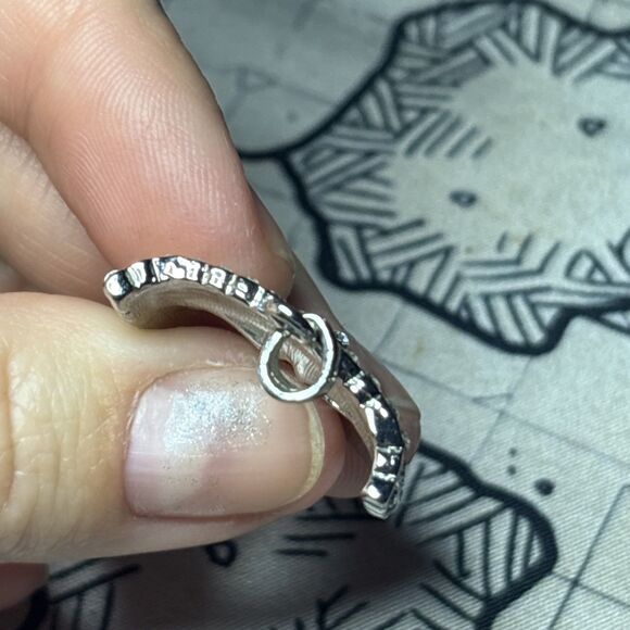 Green And Cream Color Venetian Mask Necklace Pendant With Rhinestones - Picture 6 of 6